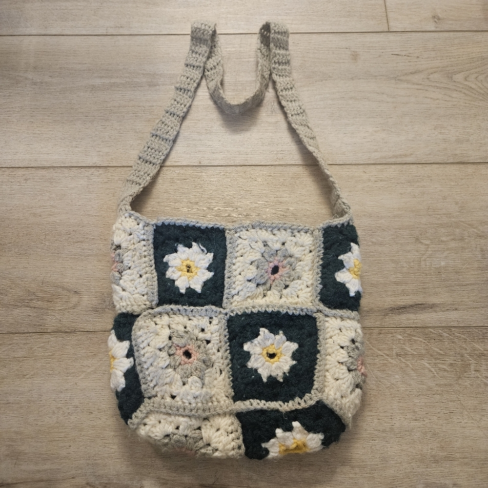 Handcrafted Granny Square Floral Crochet Tote Bag - Cream and Green